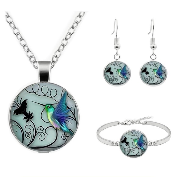 Jewelry - Hummingbird Round Dome Fashion Jewelry Glass Set (Necklace-Earrings-Bracelet)